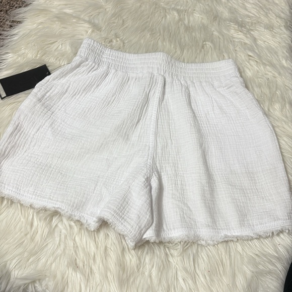 NWT DKNY White Gauze Pull On Shorts Size S 100% Cotton - Picture 8 of 11